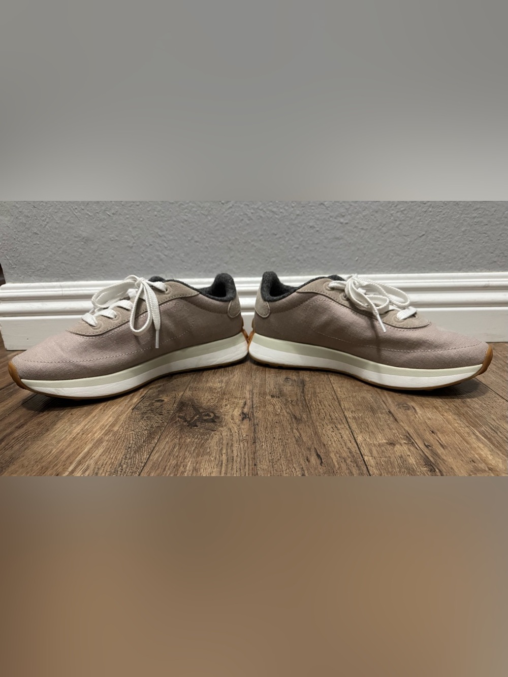 allbirds Women’s Varsity Sneakers Size 10 - Picture 5 of 7